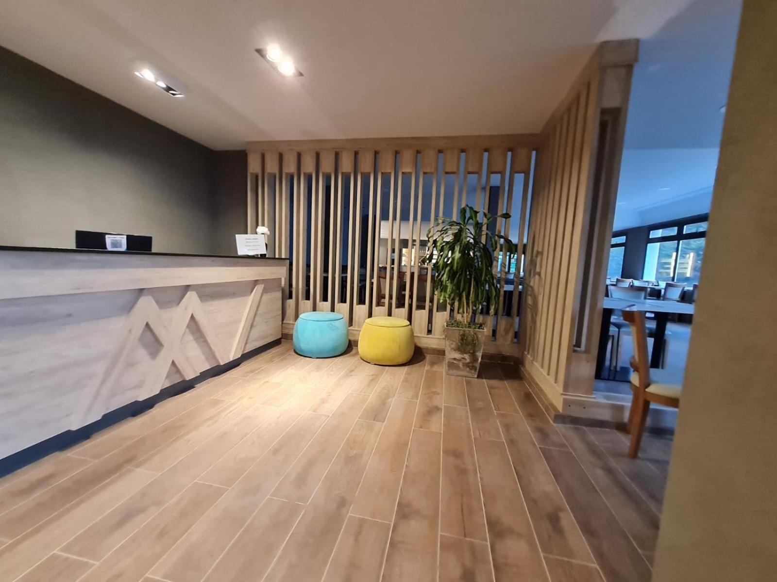 Hotel Alun Nehuen San Carlos de Bariloche Bagian luar foto