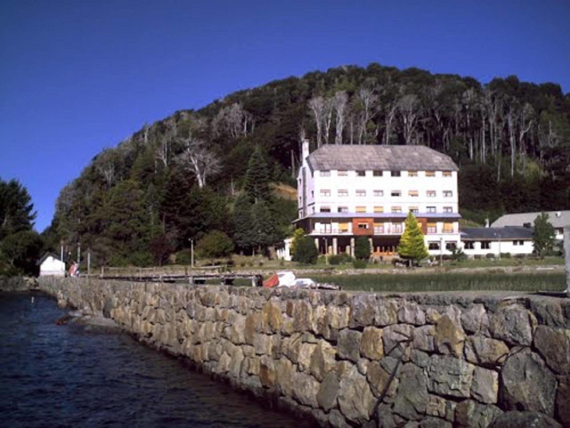 Hotel Alun Nehuen San Carlos de Bariloche Bagian luar foto