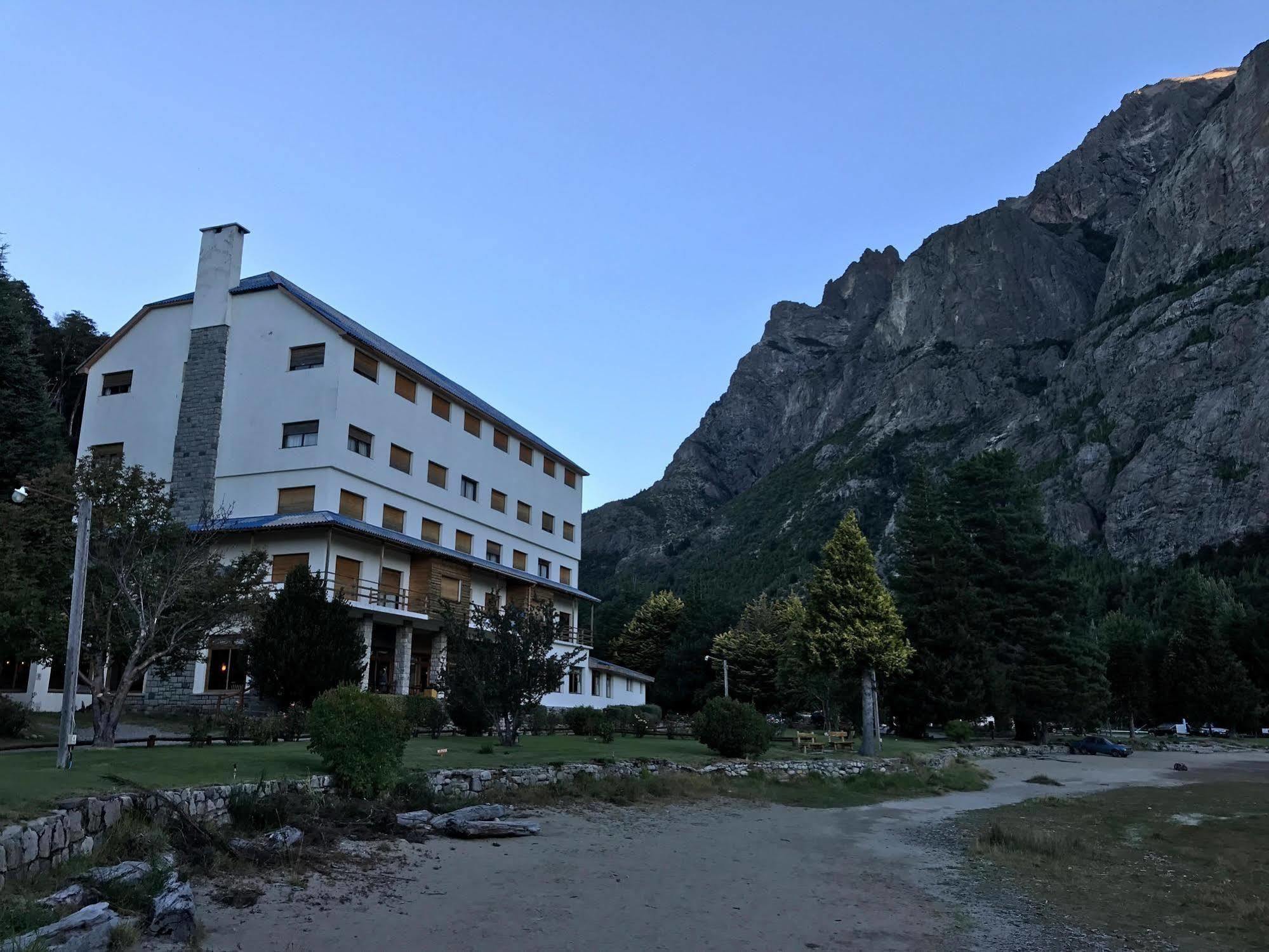 Hotel Alun Nehuen San Carlos de Bariloche Bagian luar foto